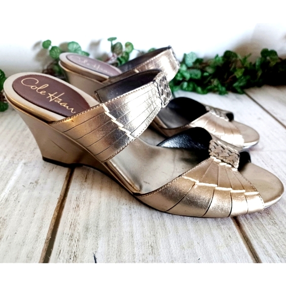Cole Haan Open Toe Leather Straps Slide On Wedge Sandal - Gold Metallic - Picture 15 of 15